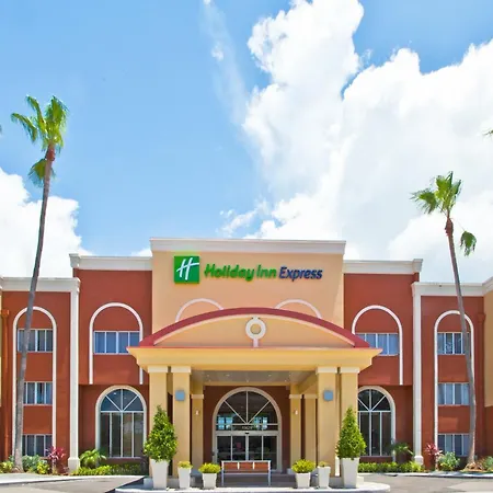 Holiday Inn Express Hotel Clearwater East - Icot Center By Ihg